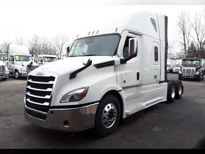 2021 FREIGHTLINER/MERCEDES NEW CASCADIA PX126648a8129273e3f18248137a681edaaa94d