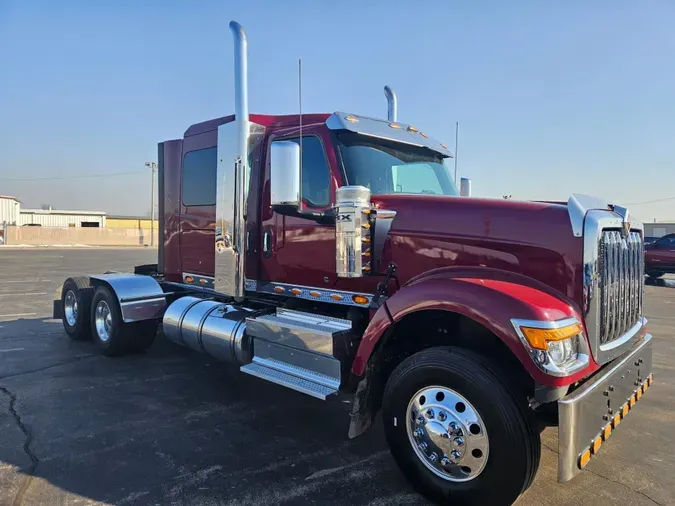 2024 International HX520