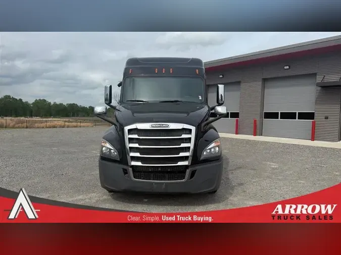 2020 FREIGHTLINER CA126