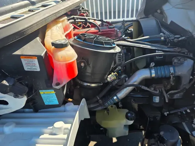 2019 FREIGHTLINER/MERCEDES M2 106