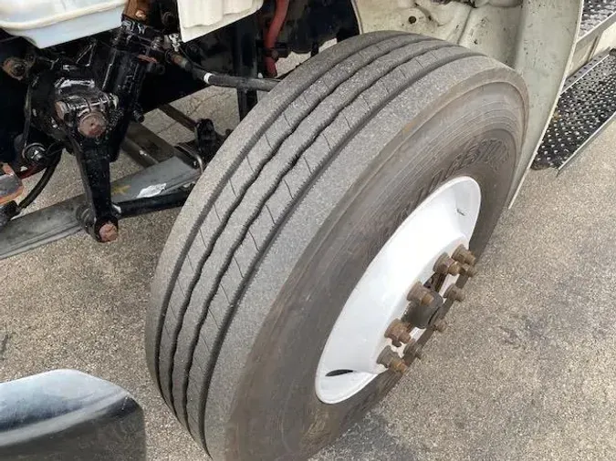 2019 Freightliner Business Class M2 1068a929137f2f19b3e7b685a25fb0896ef