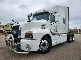 2024 MACK AN64T