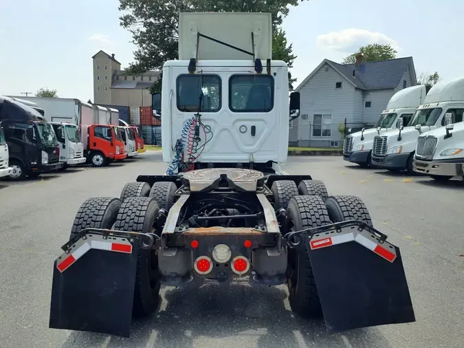 2019 FREIGHTLINER NEW CASCADIA PX12664