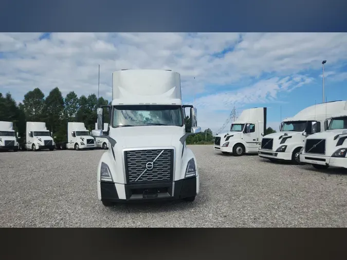 2019 Volvo VNL300