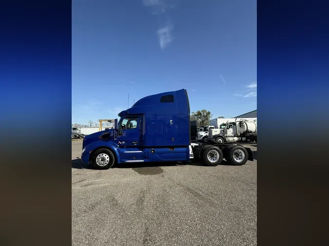 2022 Peterbilt 579