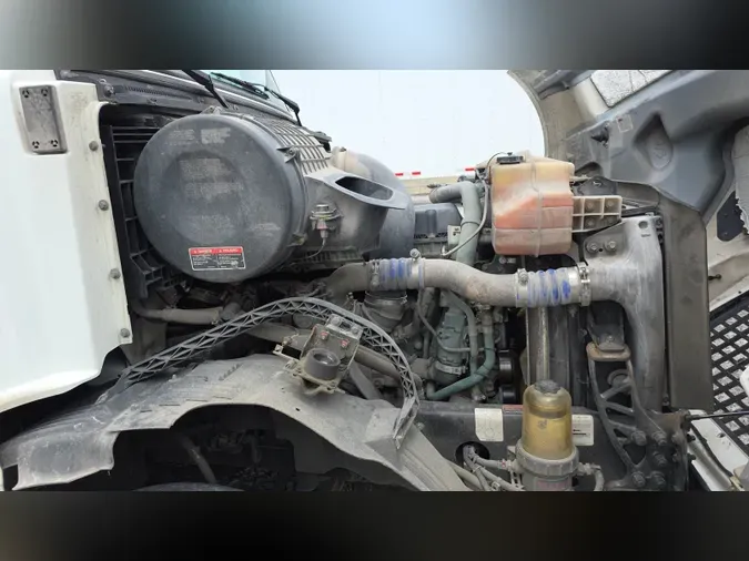 2018 Volvo VNL300