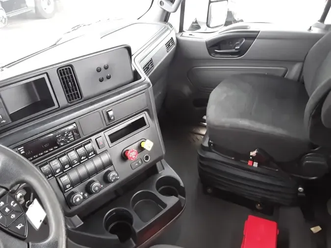 2020 NAVISTAR INTERNATIONAL LT625 DAYCAB T/A8a991e1c06e623be30c913bf97908f9c