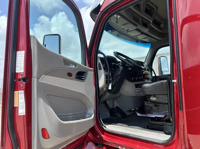 2020 Peterbilt 579