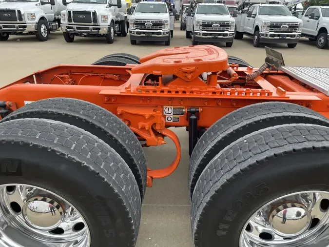 2022 Peterbilt 389