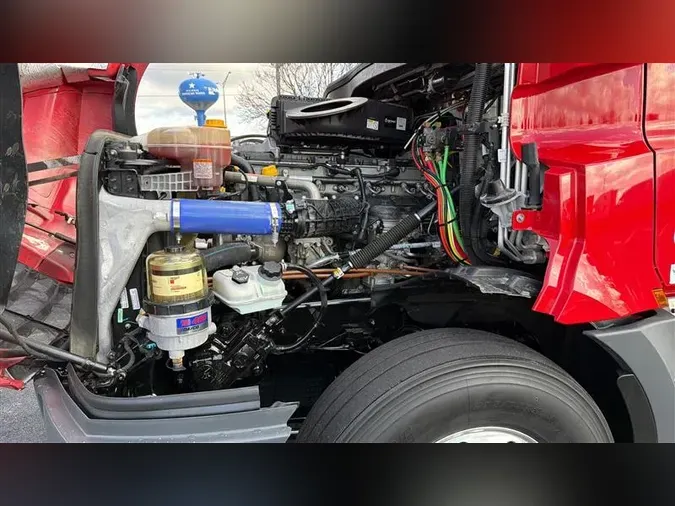 2023 FREIGHTLINER CA126