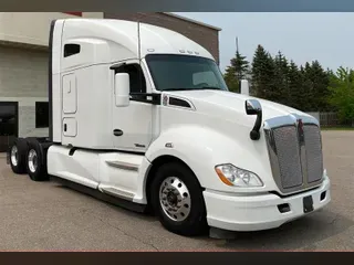 2021 KENWORTH T680