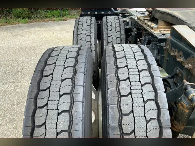2020 INT LT625 6x4