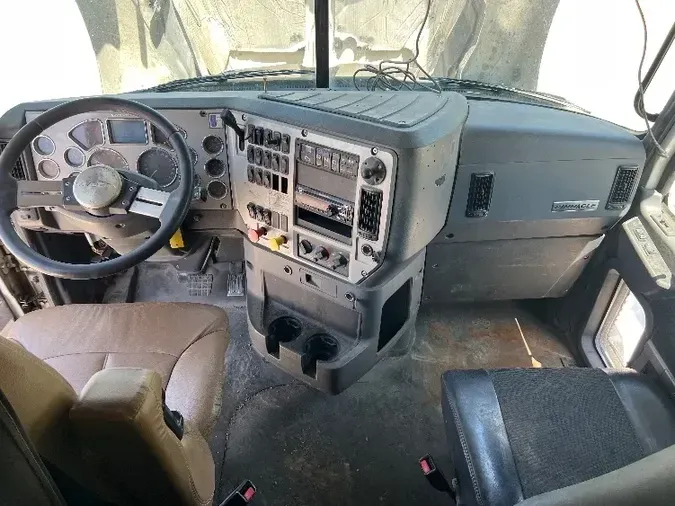 2015 MACK TRUCKS CXU613
