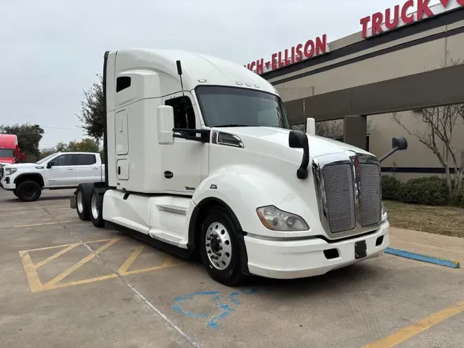 2020 Kenworth T680