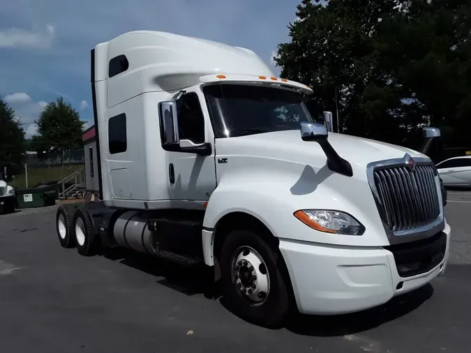 2019 NAVISTAR INTERNATIONAL LT625 SLPR CAB
