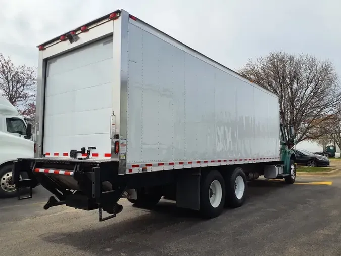2018 FREIGHTLINER/MERCEDES M2 106