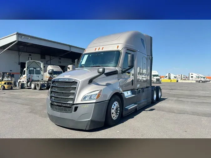 2023 Freightliner Cascadia