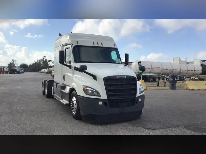 2020 Freightliner Cascadia 1268aad54c9015641738095a3d2d6db0116