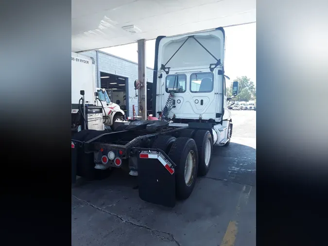 2019 FREIGHTLINER/MERCEDES NEW CASCADIA PX12664