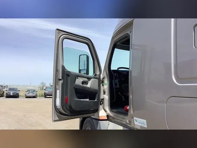 2021 Freightliner Cascadia