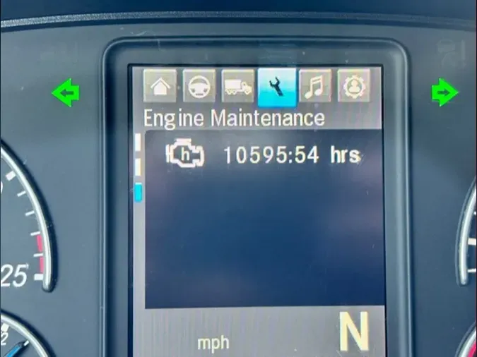 2023 Freightliner Cascadia 126