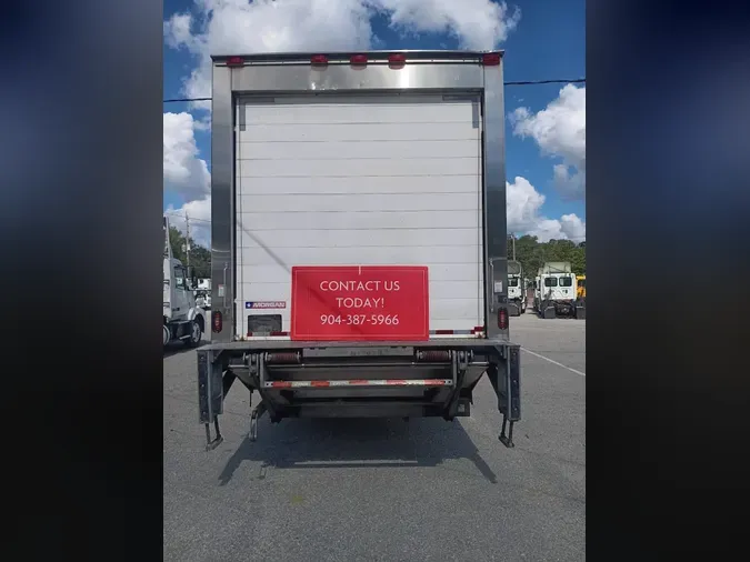 2019 FREIGHTLINER/MERCEDES M2 106