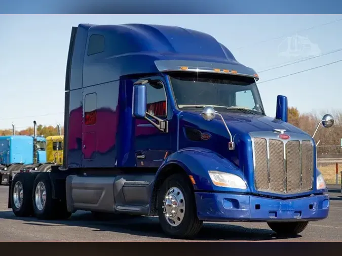 2021 PETERBILT 579