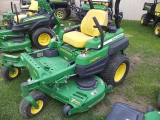 2011 John Deere Z925A