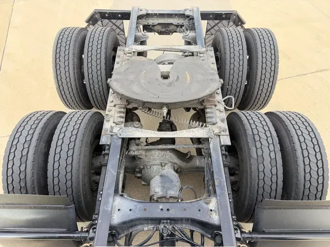2023 Kenworth T680