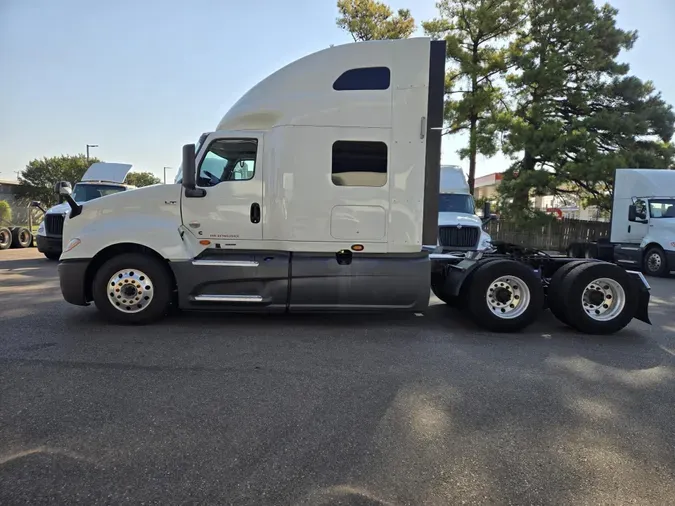 2022 International LT6258acd92efe72a9c9f99b25ef8b92f6faf