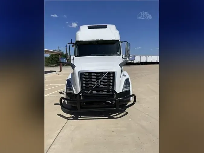 2019 VOLVO VNL64T760
