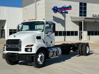 2025 MACK MD64