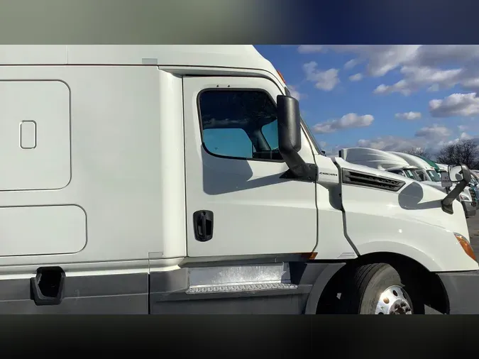 2020 Freightliner Cascadia 1268ad0f4126f0c72dbf775dcf295ccb56e