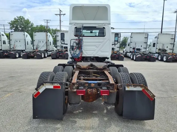 2019 NAVISTAR INTERNATIONAL LT625 DAYCAB T/A
