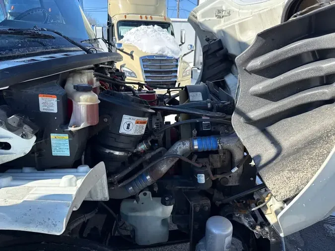 2019 FREIGHTLINER/MERCEDES M2 1068ad41b6056ebfd264d8f70475f2a3dc7