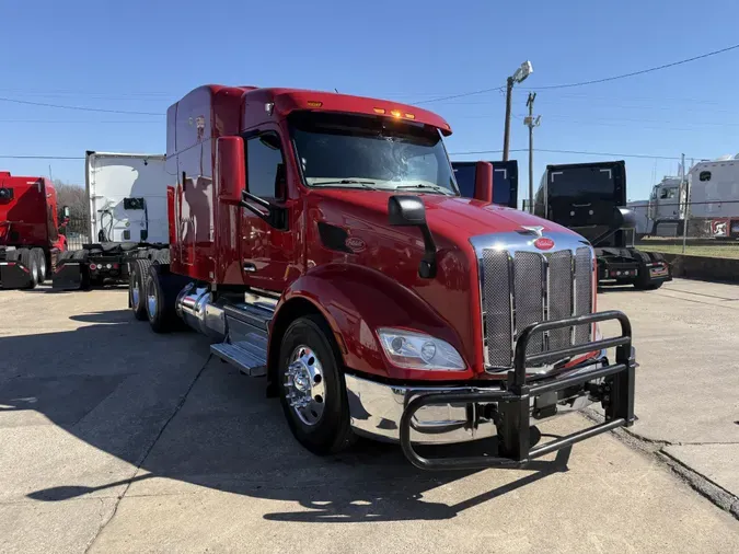 2022 Peterbilt 579