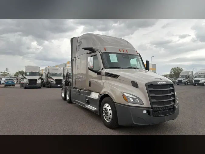 2025 Freightliner Cascadia 1268ad5d3d8828697aa048f13e8575a674f
