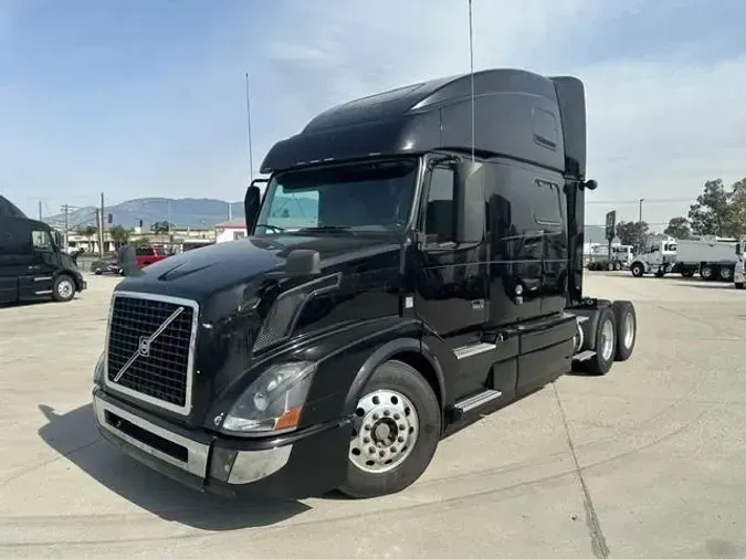 2017 Volvo VNL7808adb0d76fd6ef44b61938fb3eebdacfe
