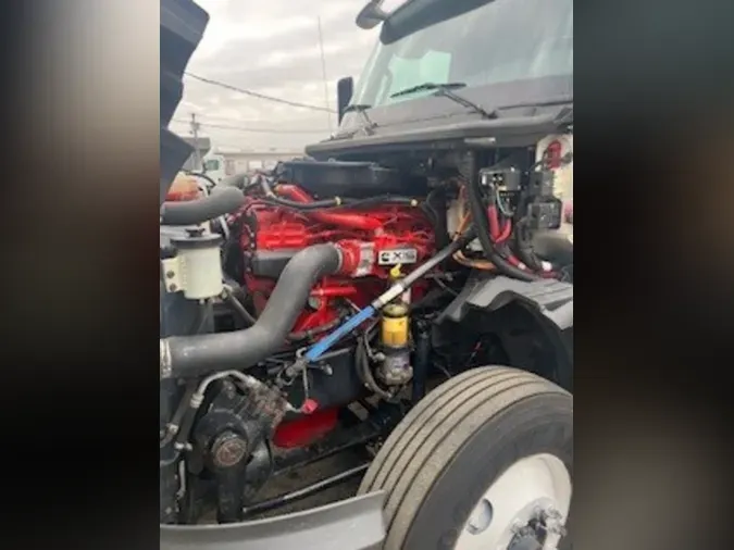 2020 NAVISTAR INTERNATIONAL LT625 SLPR CAB