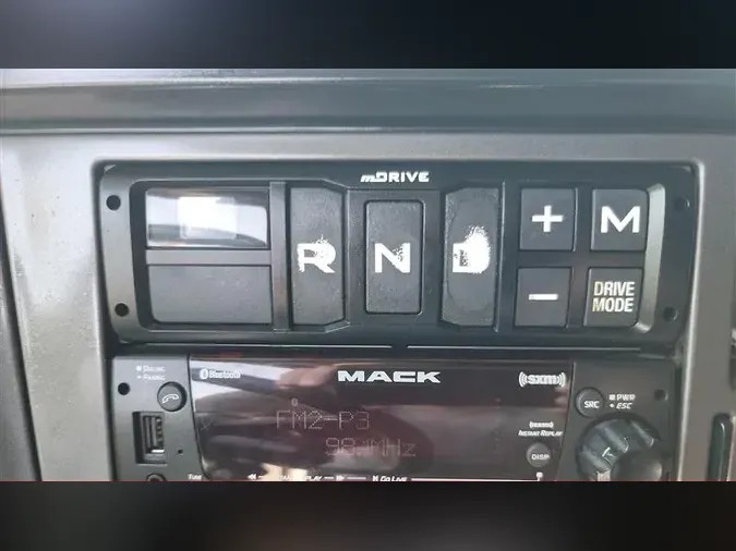 2023 MACK AN64T