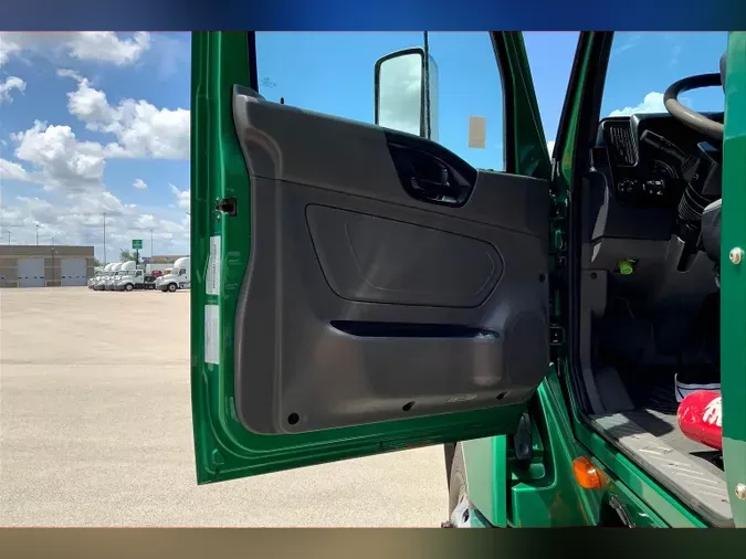 2020 INT LT625 6x4
