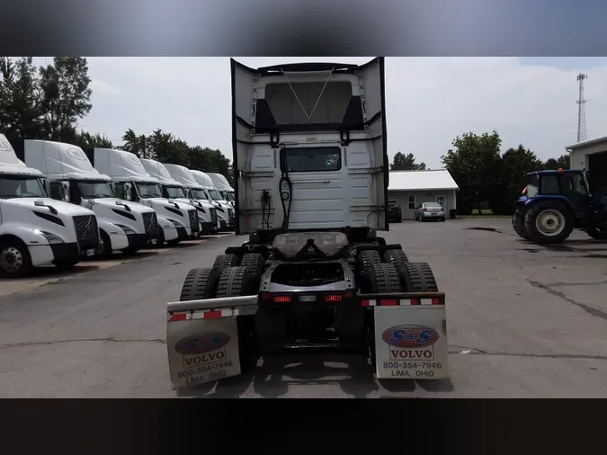 2018 Volvo VNL300