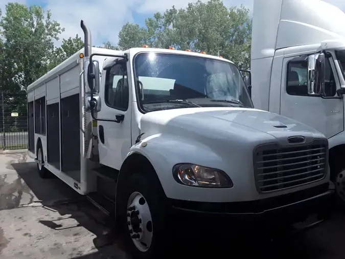 2019 FREIGHTLINER M2 106