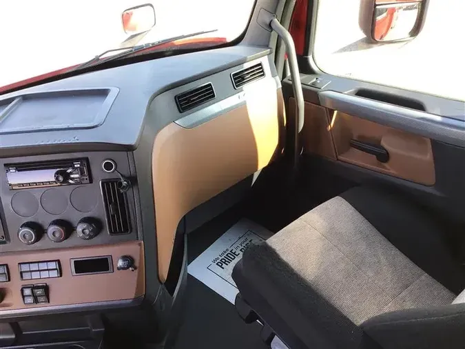 2020 FREIGHTLINER CASCADIA