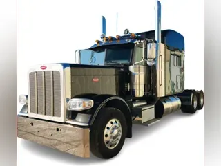 2023 Peterbilt 389