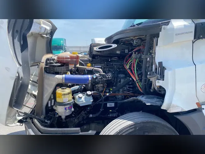 2022 Freightliner Cascadia 126