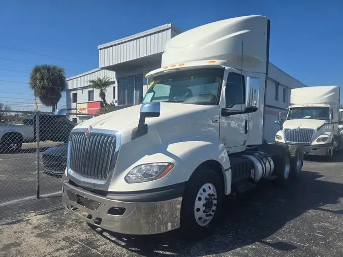 2020 NAVISTAR INTERNATIONAL LT625 DAYCAB T/A8aefefd0aa73dfe9b00524a83e814293
