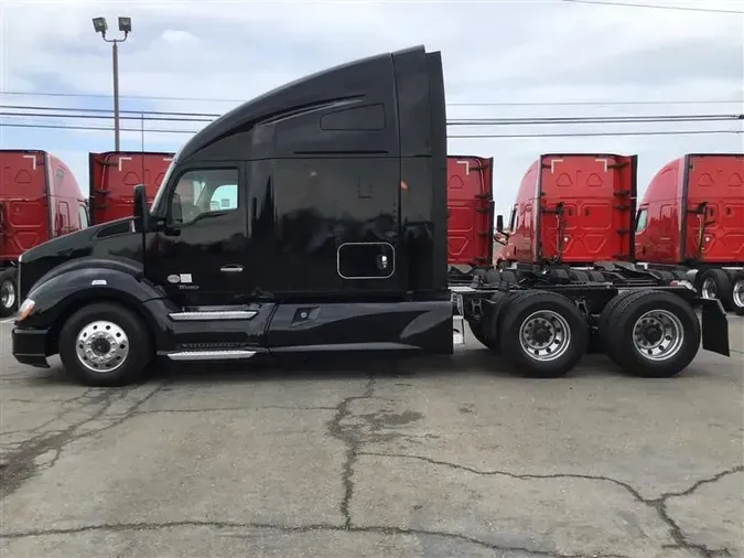 2022 KENWORTH T680