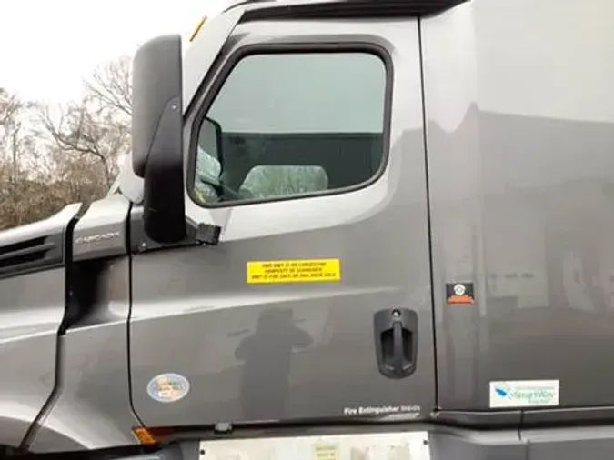 2023 Freightliner Cascadia