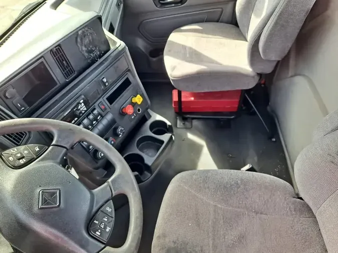 2020 NAVISTAR INTERNATIONAL LT625 DAYCAB T/A